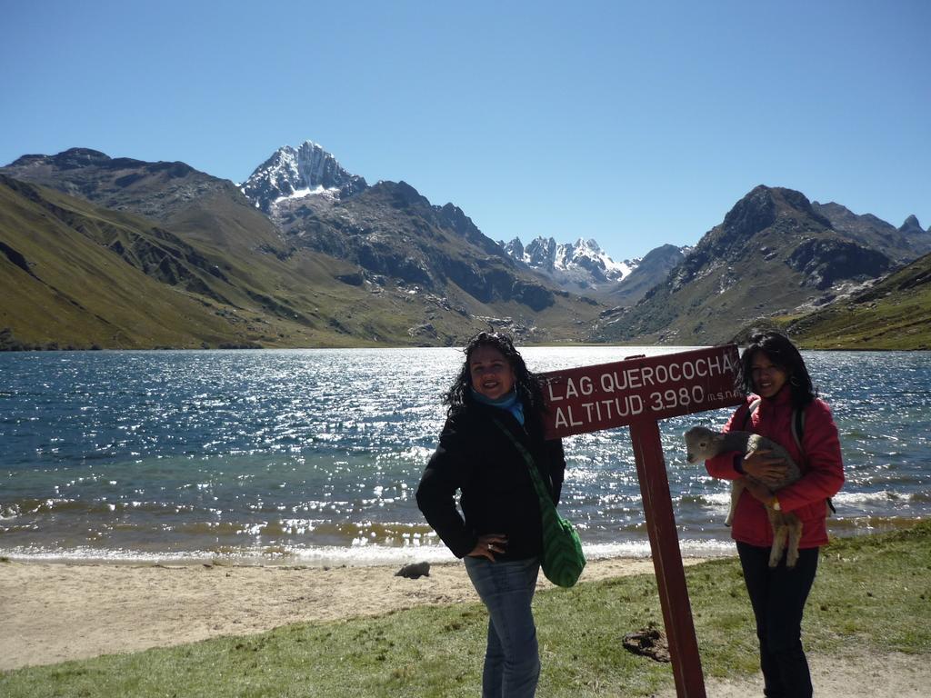 Hospedaje Casa Blanca Huaraz  Exterior photo
