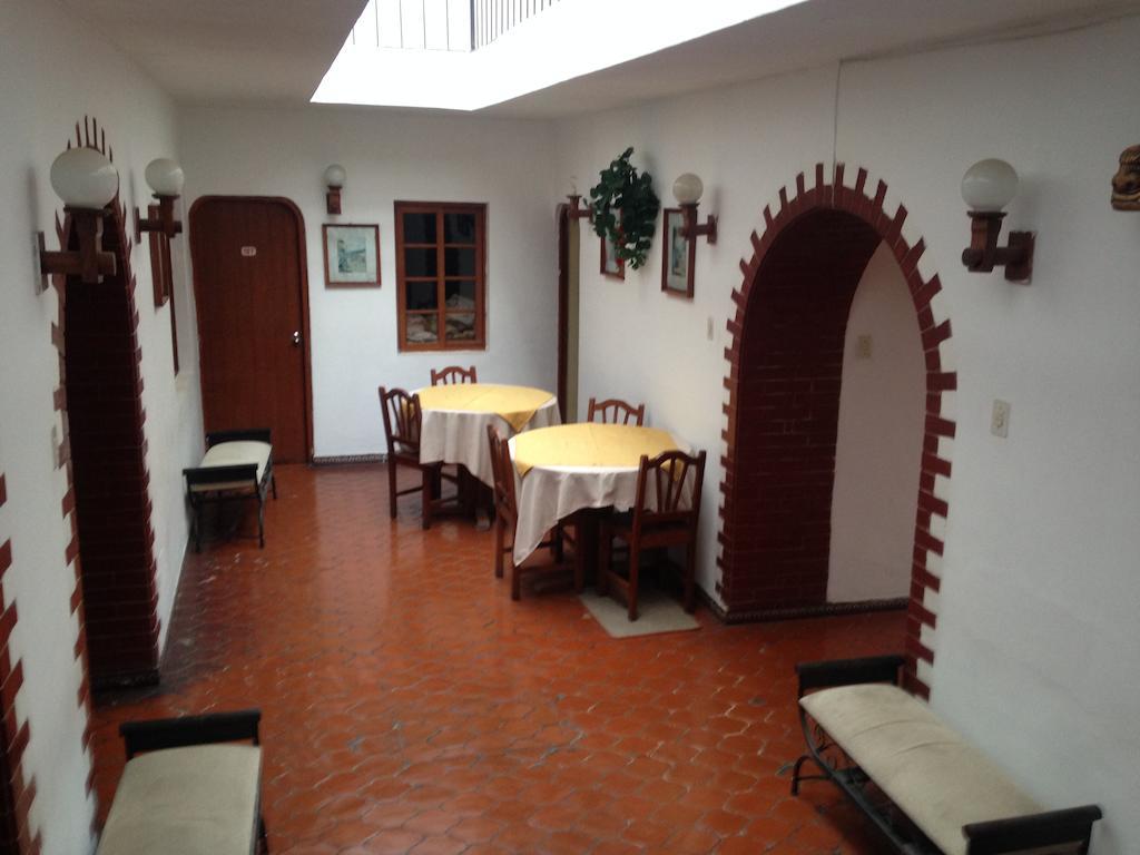 Hospedaje Casa Blanca Huaraz  Exterior photo